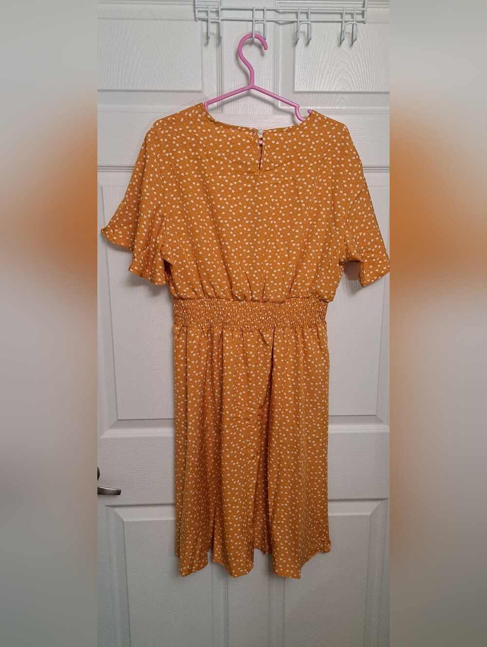 Mustard Yellow Heart Print Dress | Fits Women's Size 12 | Lightweight New - Picture 8 of 13